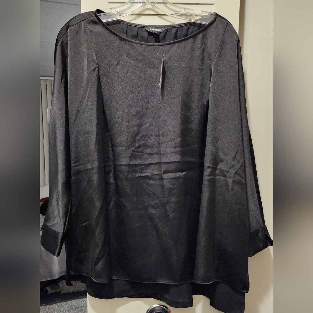 Express Black Boxy 3/4 Sleeve Blouse